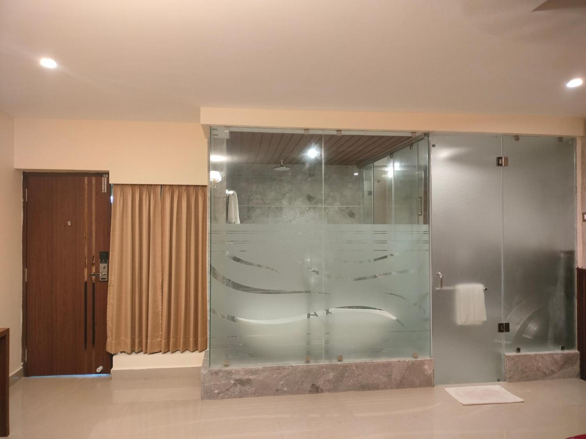 Sathyam Grand Resorts, Sriperumbudur Exteriér fotografie