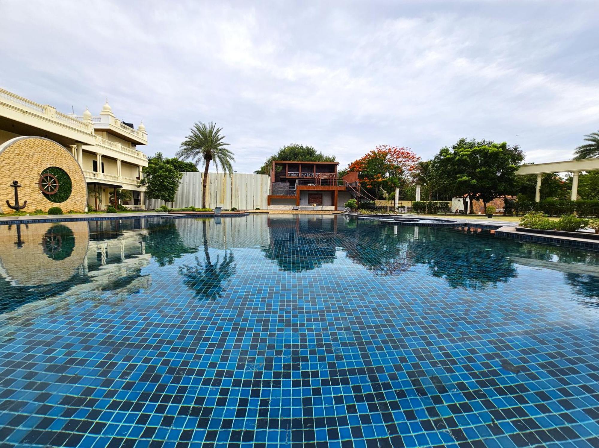 Sathyam Grand Resorts, Sriperumbudur Exteriér fotografie